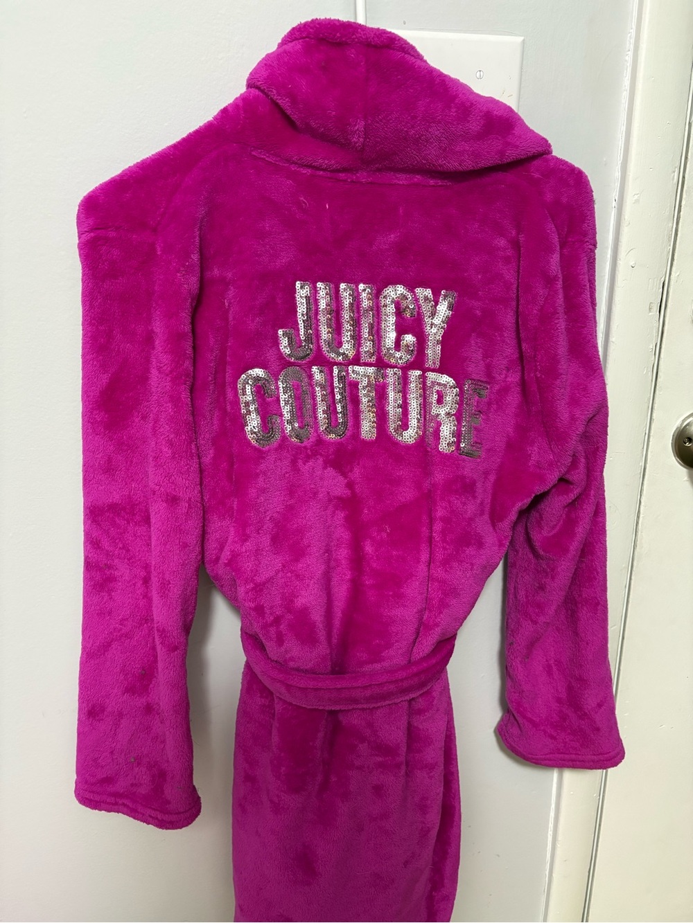 Juicy Couture Plush Robe in Vibrant Fuchsia with Silver Logo